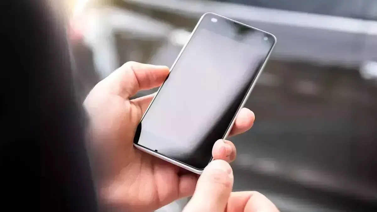 Cara Mengatasi Telefon Hang