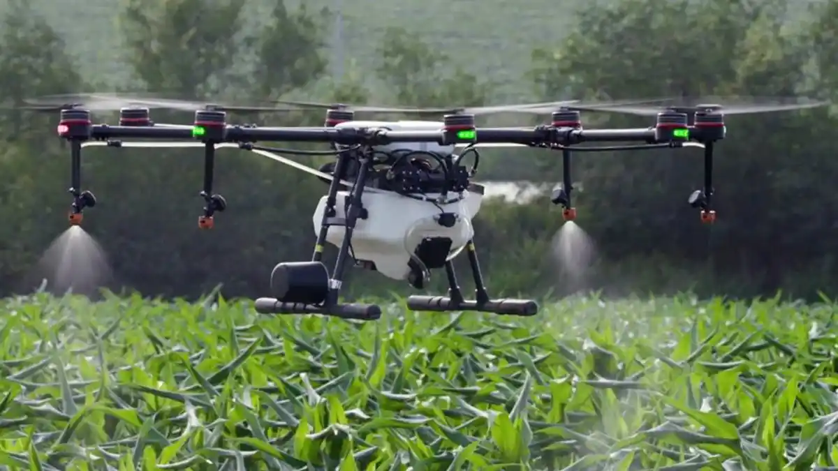 Drone Pertanian Pintar