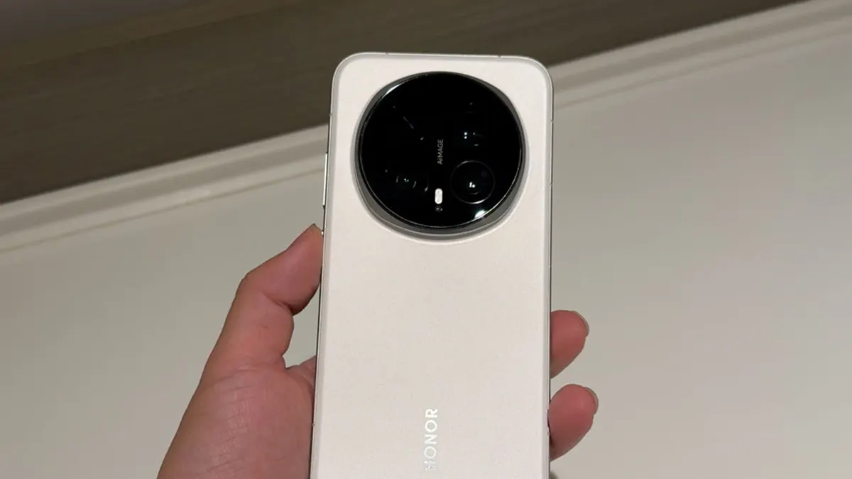 Honor Magic 8 Mini dijangka dilancarkan suku pertama 2025 dengan sensor kamera 200MP