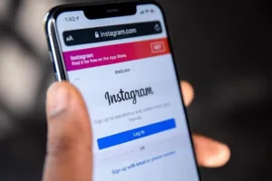 Instagram Sedia Tembusi Kaca TV dengan Aplikasi Video Khusus