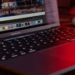 MacBook Pro Skrin Sentuh Tiba 2026, Apple Ubah Haluan, Harga Dijangka Naik