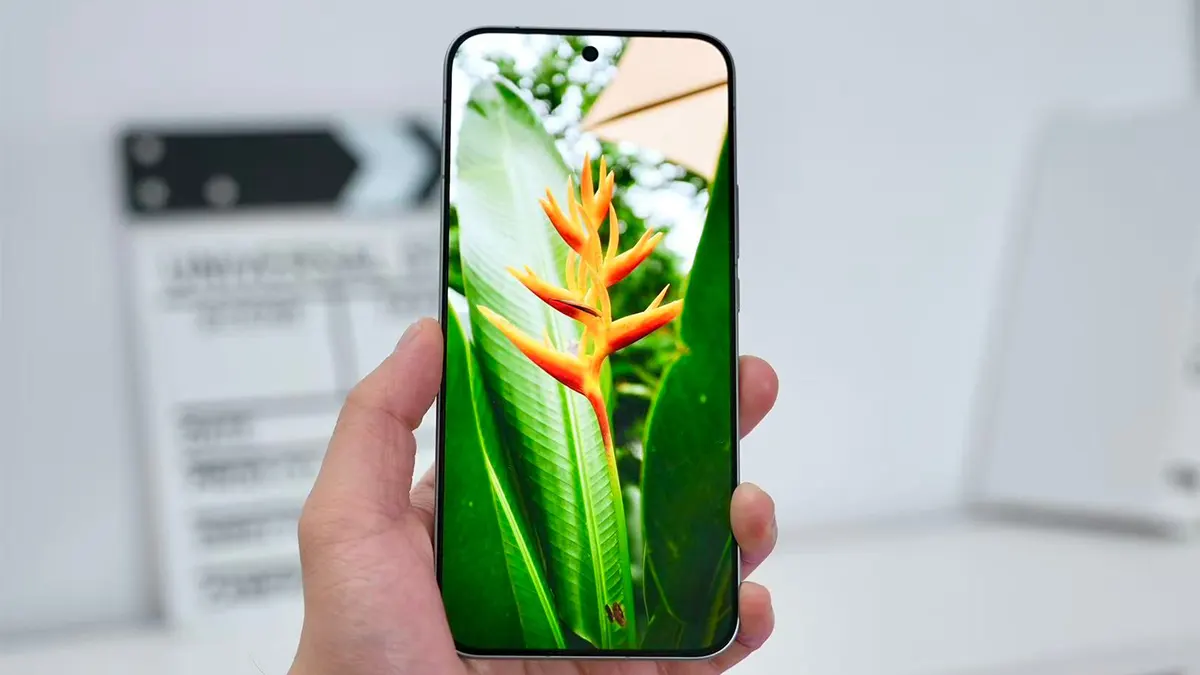 iQOO 15 Bakal Lancar dengan Skrin 6,000 Nit & Teknologi Tanpa Polarizer